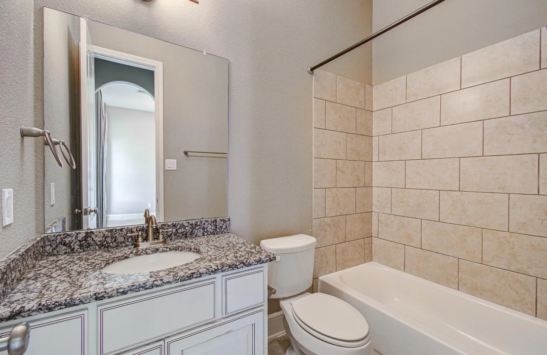 Photo of 2726 Kingston Bluff Lane