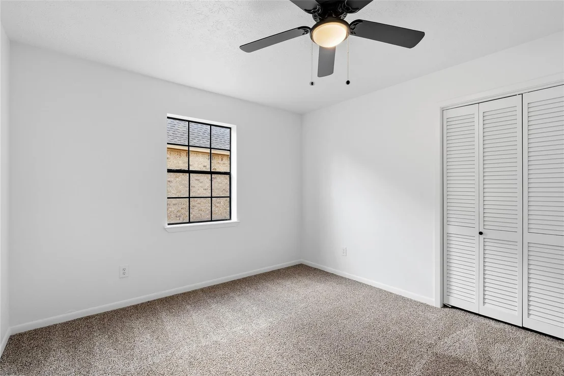 Photo of 8014 17th Green Drive