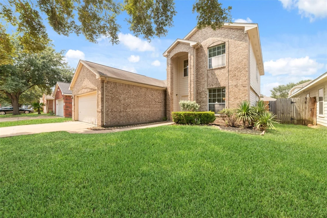 Photo of 19630 Adelaide Meadows Court