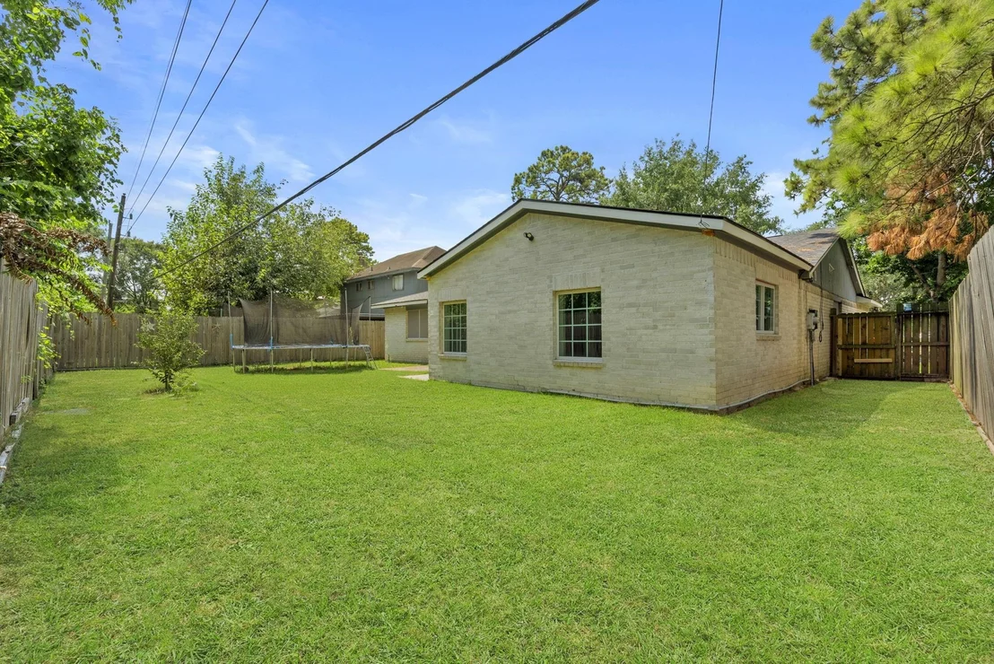 Photo of 23602 Wintergate Drive