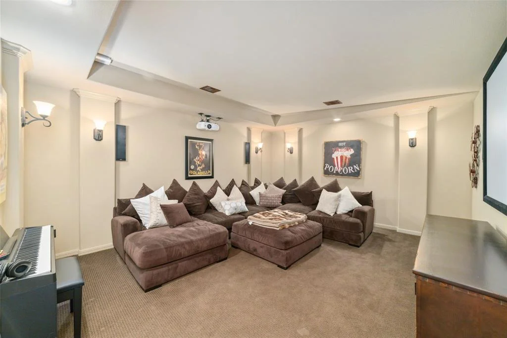 Photo of 2714 Barclay Lake Lane