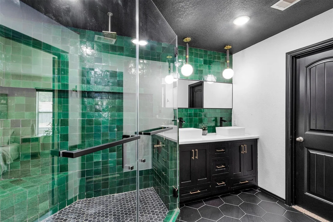 Photo of 23050 Ari Creek Way