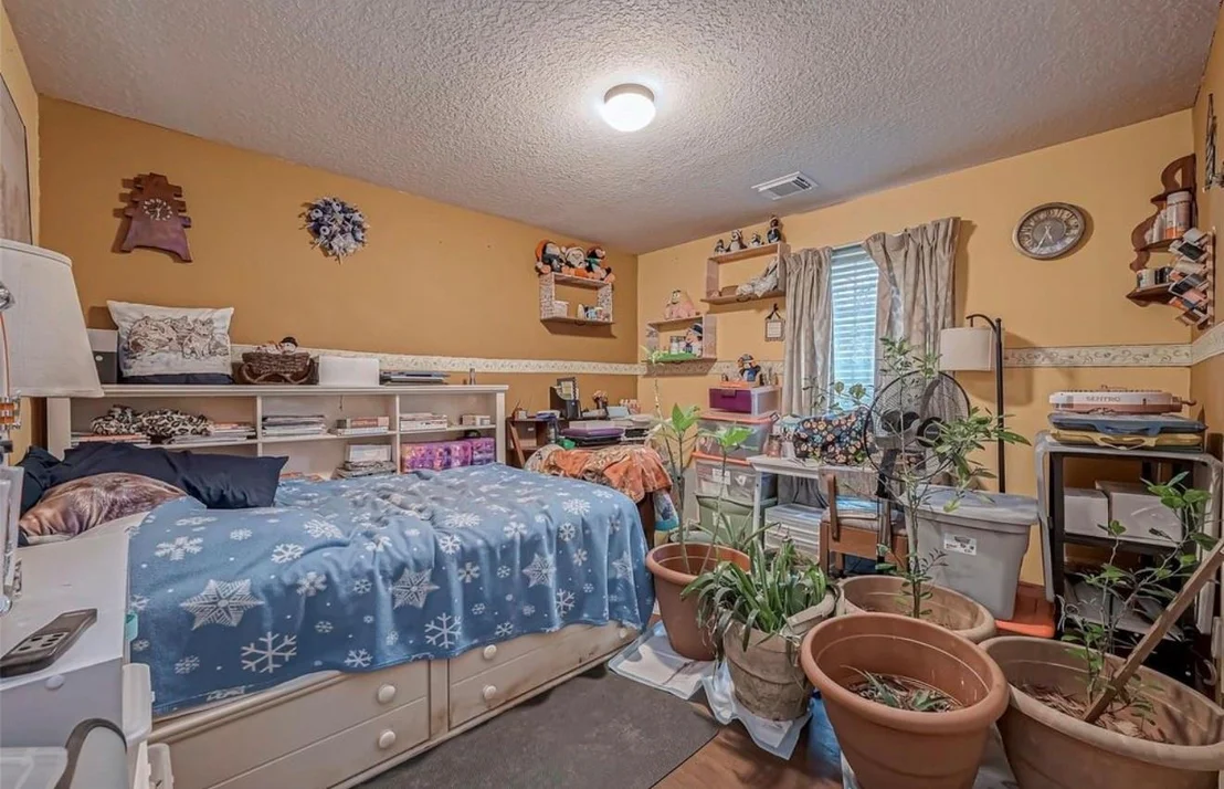 Photo of 643 County Rd 3706a Drive