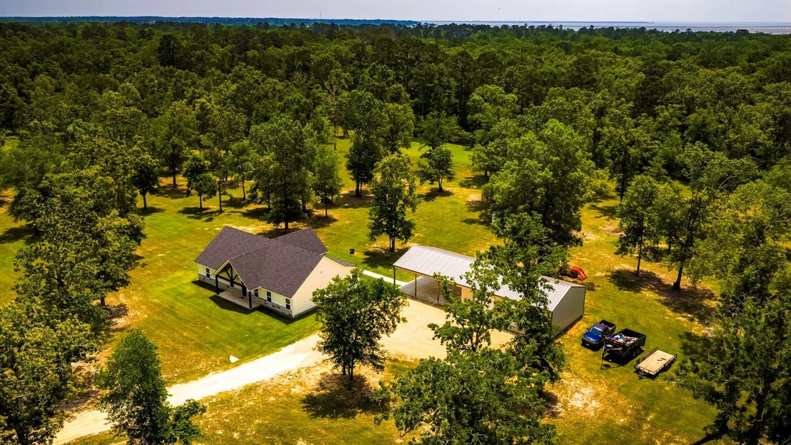 Photo of 950 Brushy Creek Drive