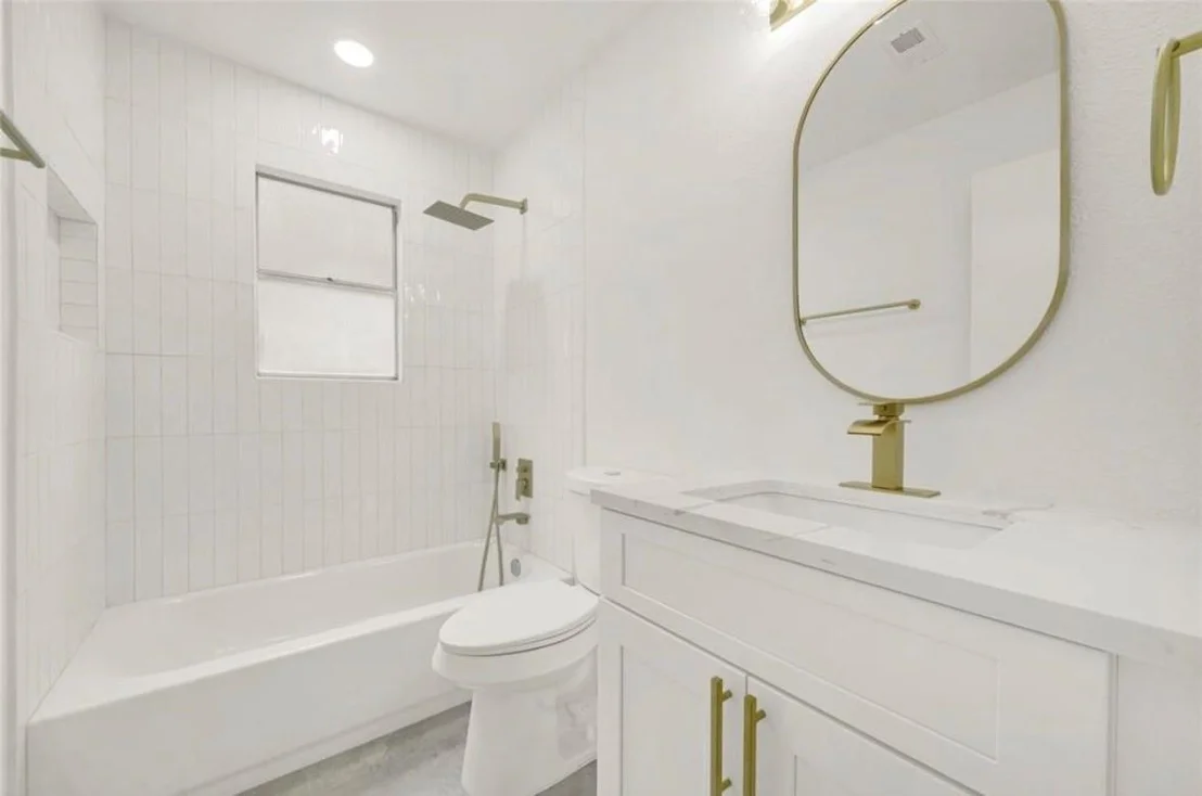 Photo of 13902 Wickersham Lane