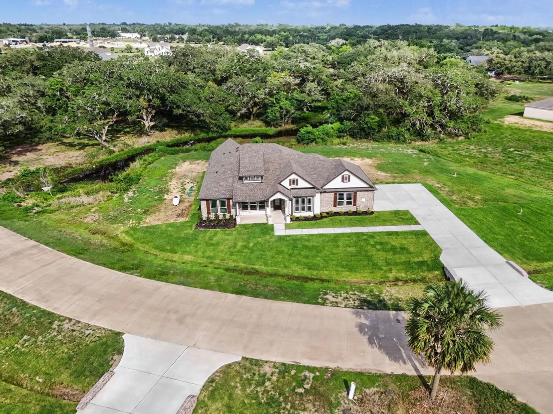Photo of 27 Red Barn Road