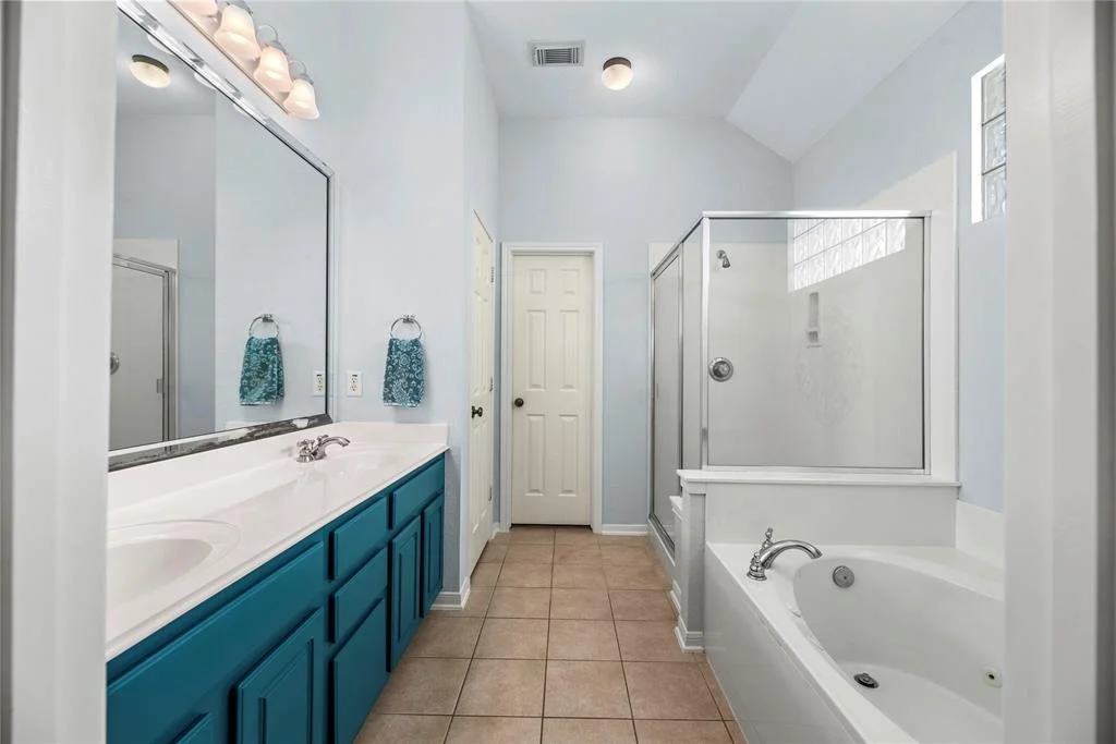 Photo of 6211 Cameron Cove Lane