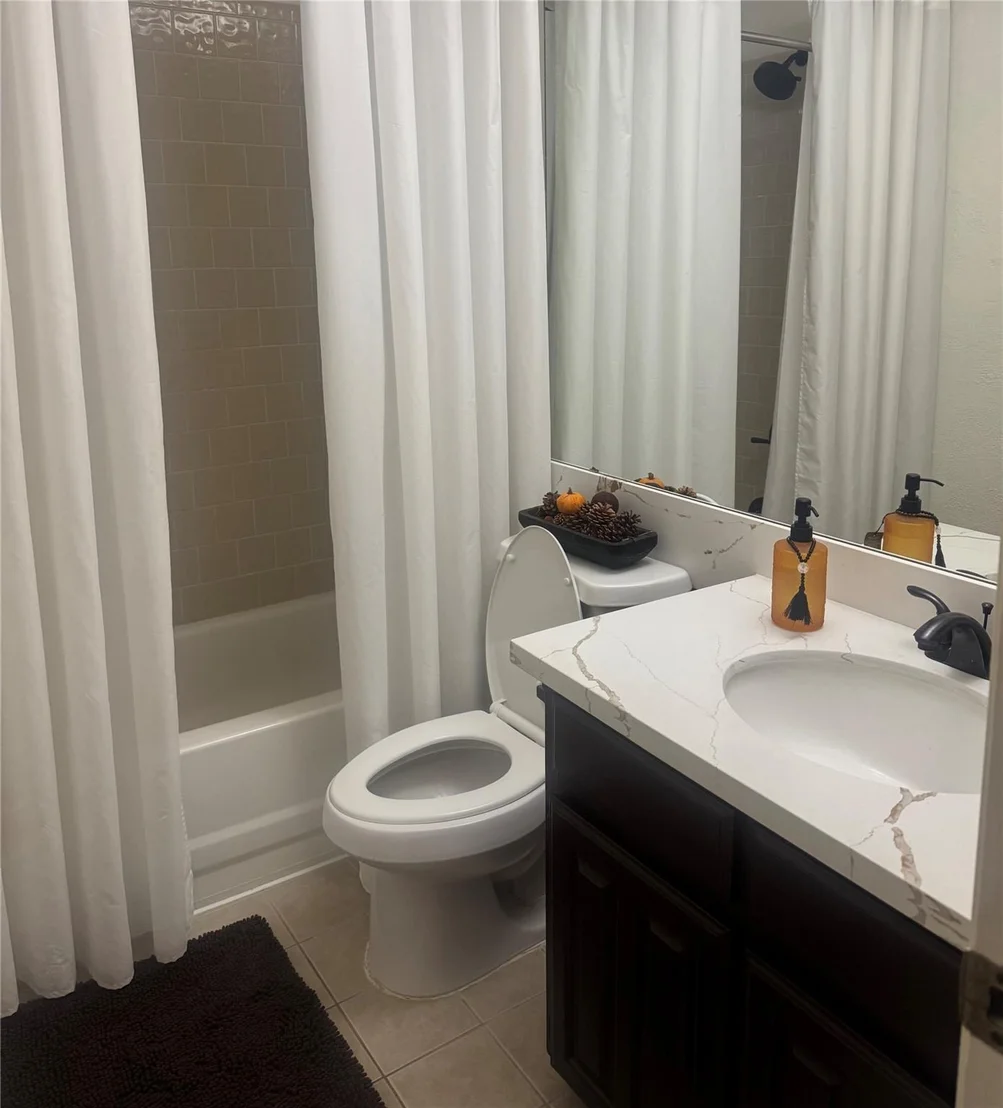 Photo of 12510 Millvan Drive