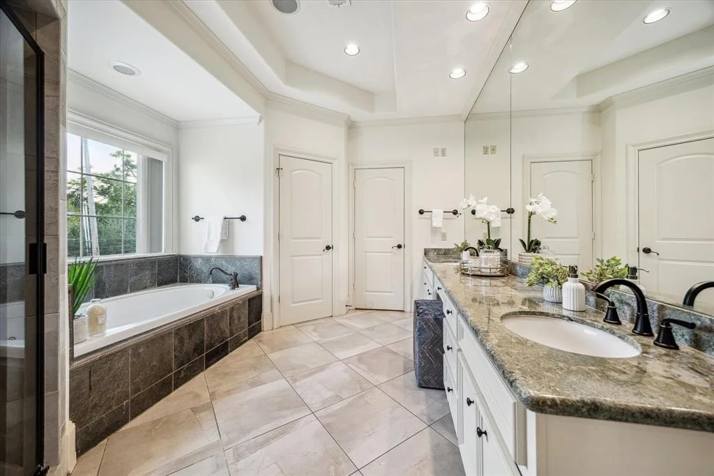 Photo of 4051 Aberdeen Way