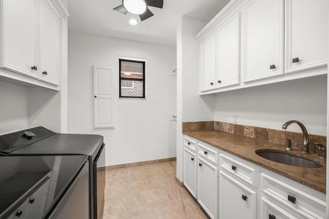 Photo of 721 Harborside Way