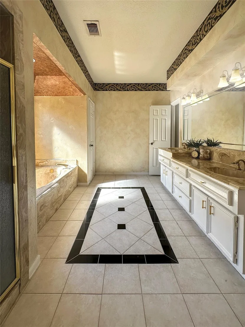 Photo of 17003 Misty Creek Drive