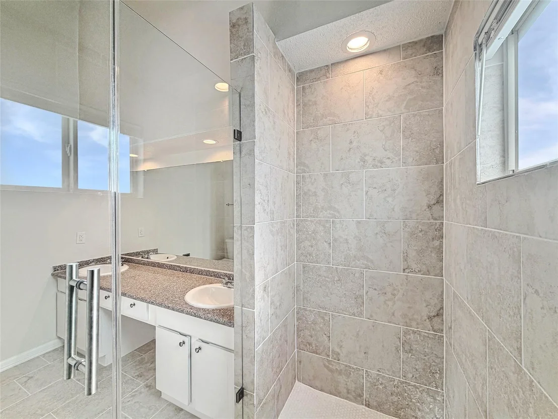 Photo of 6111 Ogden Forest Drive