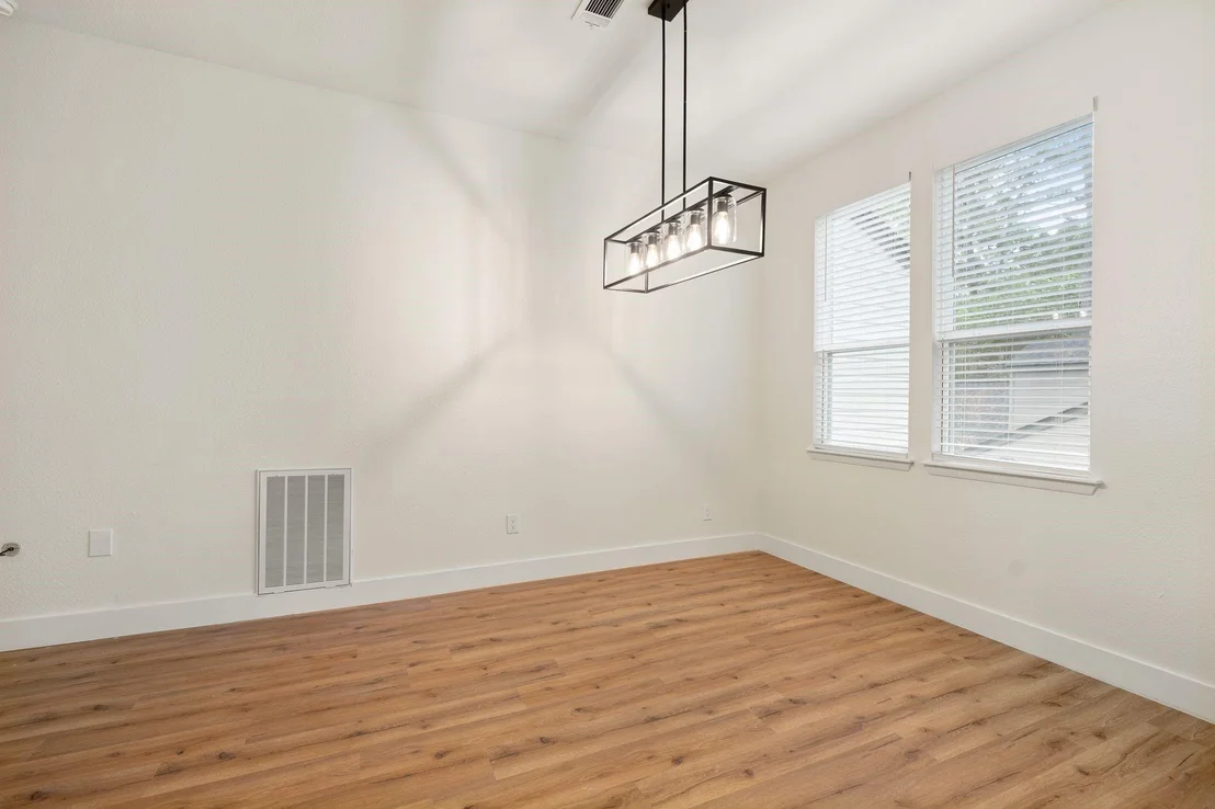 Photo of 30 Shallow Pond Place