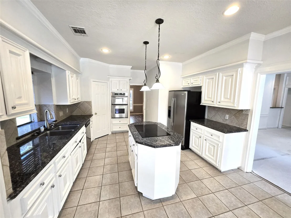 Photo of 18302 Longmoor Drive