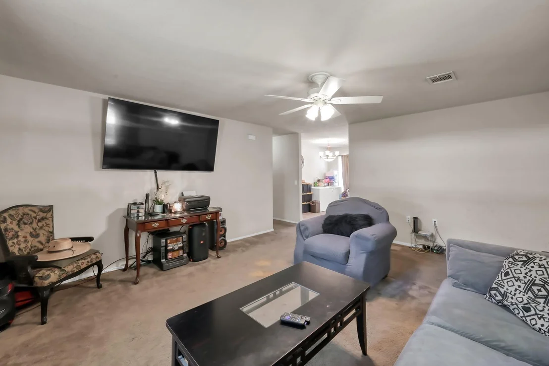 Photo of 805 Webb Street