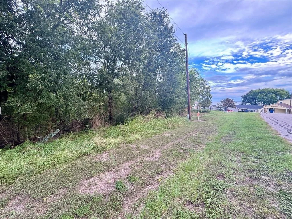 Photo of TBD Bridgeview Drive