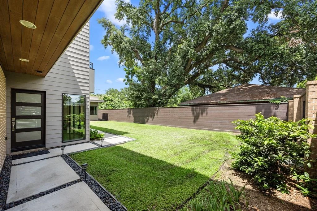 Photo of 9622 Pine Lake Drive