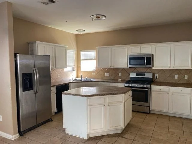 Photo of 1125 Shadow Glenn Drive