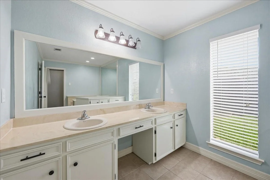Photo of 7095 Glen Willow Drive