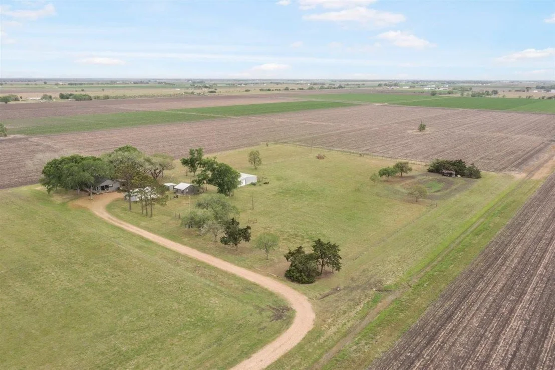 Photo of 13339 Bj Dusek Road