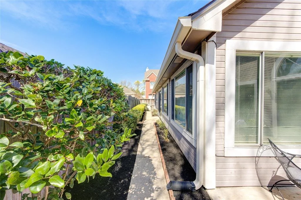 Photo of 1522 Beaconshire Road
