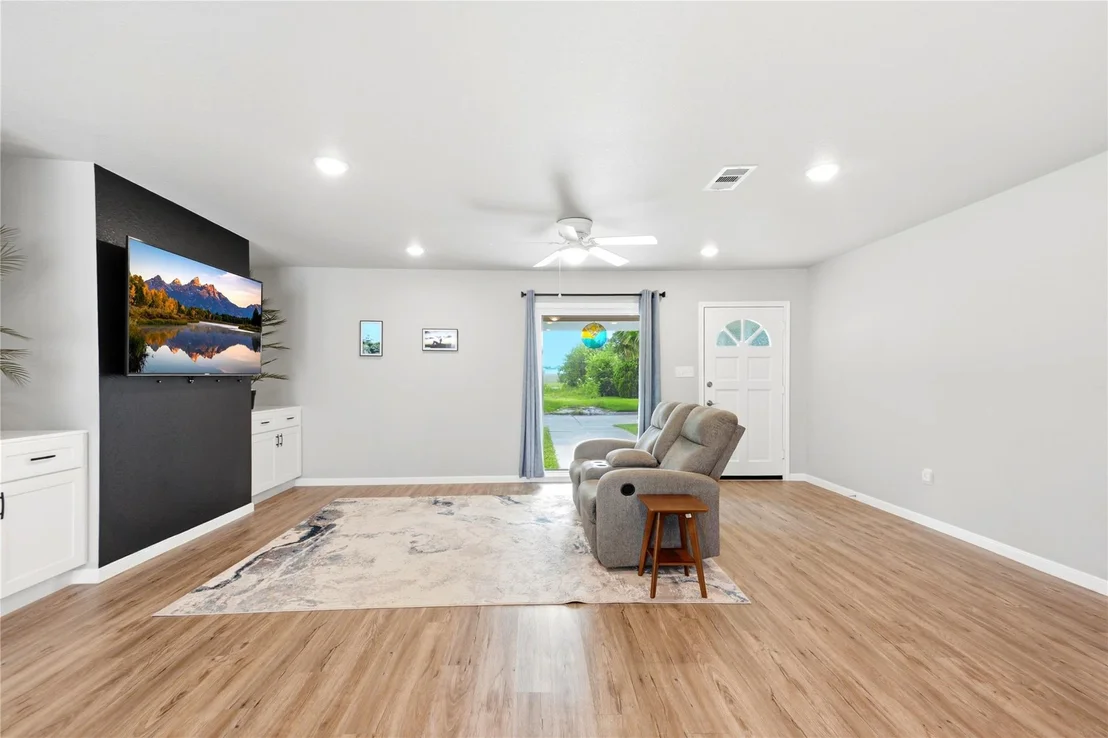 Photo of 1422 Wayside Drive
