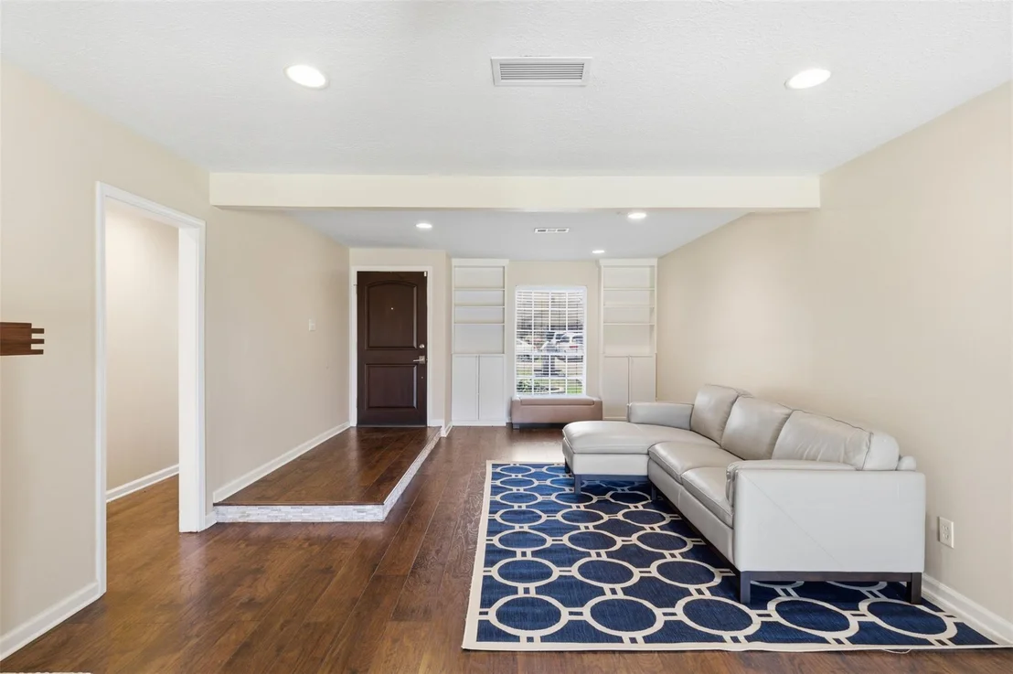 Photo of 8526 Cedel Drive