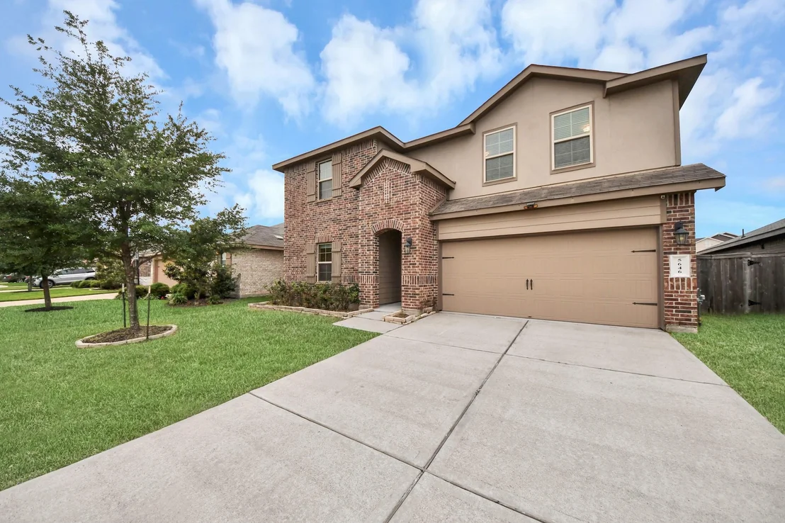 Photo of 5646 Pleasant Falls Drive