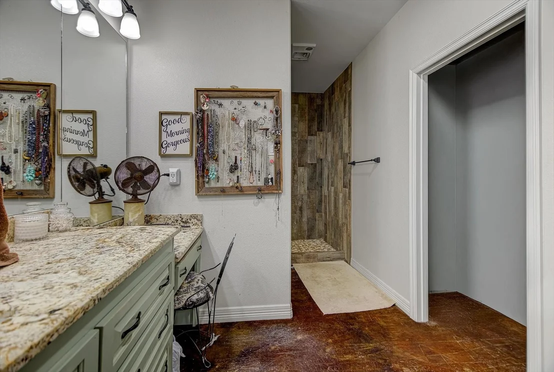 Photo of 13015 Timberridge Drive
