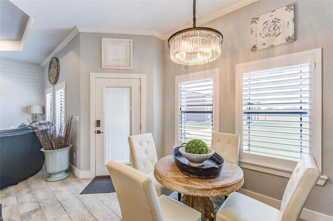 Photo of 931 Angus Trail