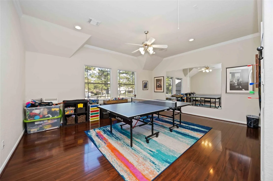 Photo of 27 Highclere Park Drive