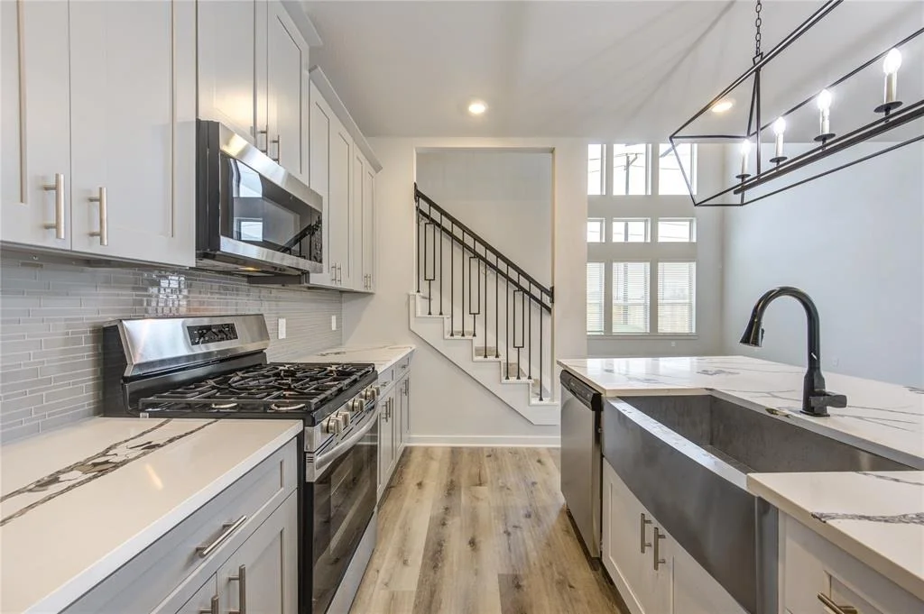 Photo of 400 Kendall Crest Dr