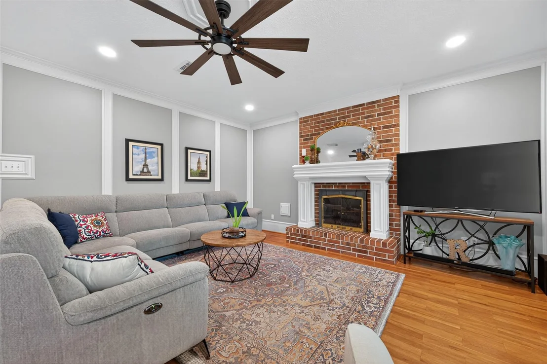 Photo of 17811 Woodlode Lane