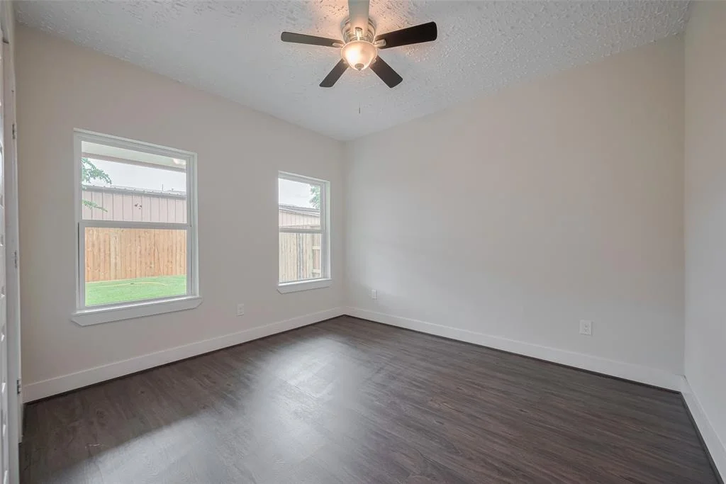 Photo of 2206 Hoskins Drive