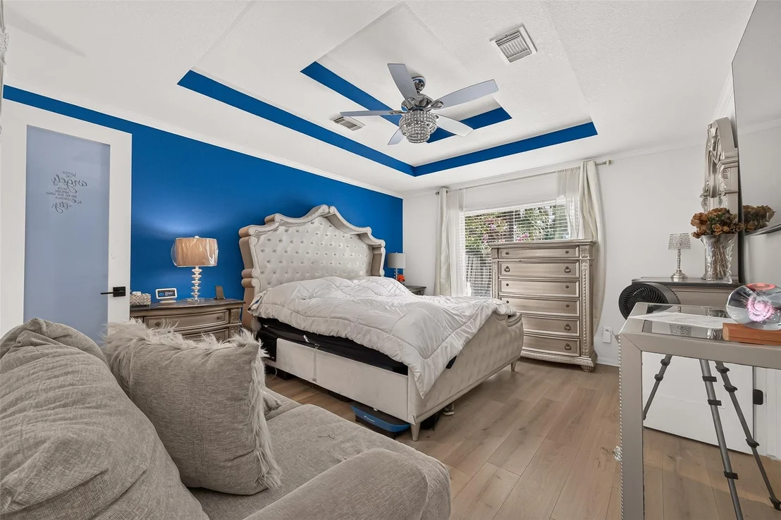 Photo of 5919 Spring Creek Oaks Drive