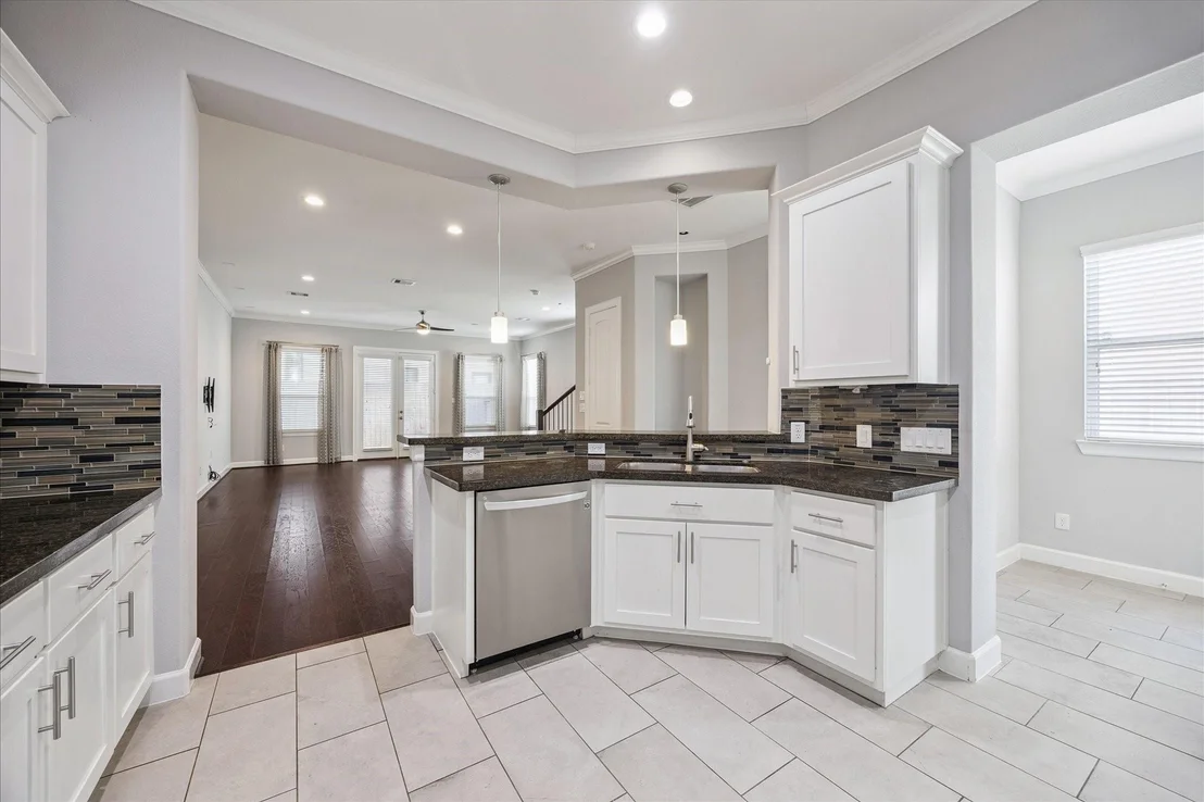 Photo of 3717 Oakroc Grv