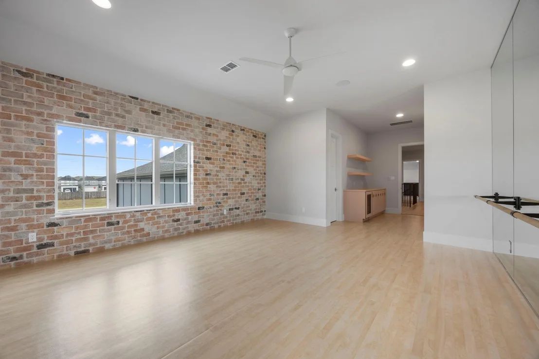 Photo of 4233 Two Gun Way