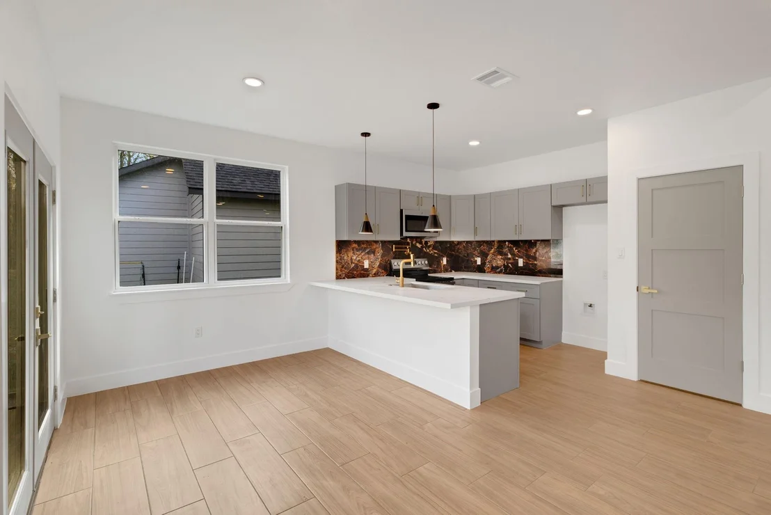 Photo of 330 S Pine Harbour Drive