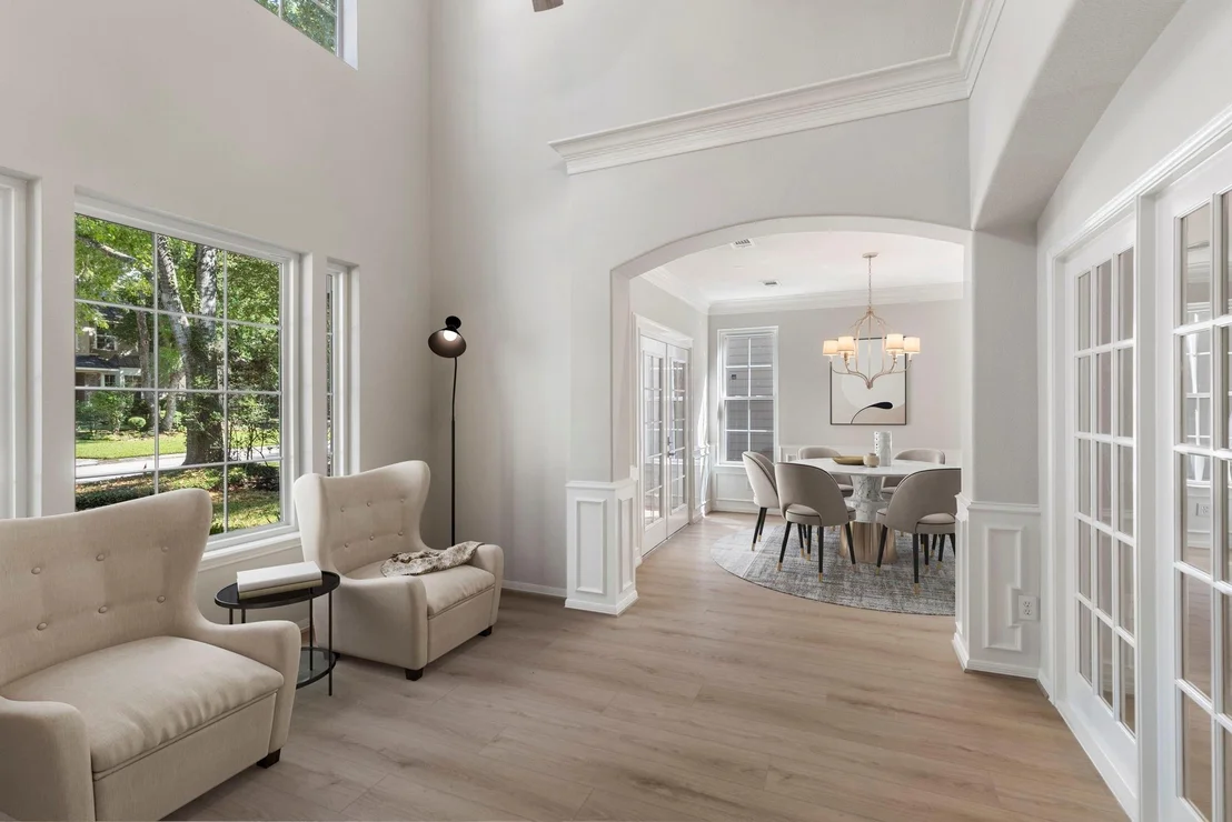 Photo of 62 N Altwood Circle
