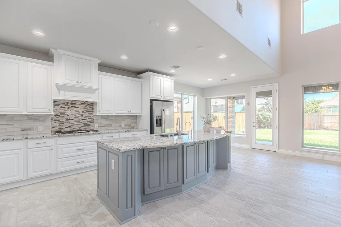Photo of 27918 Madison Bend Drive