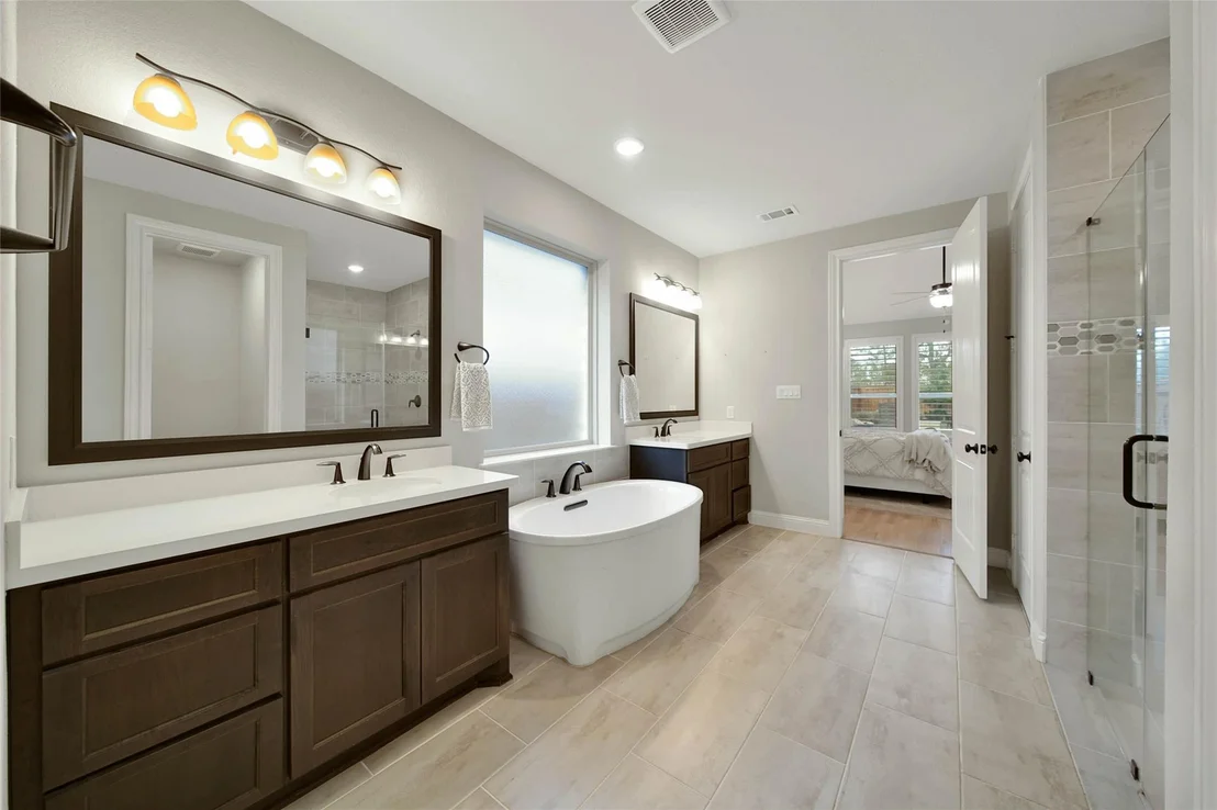 Photo of 28033 Woodland Bend Way