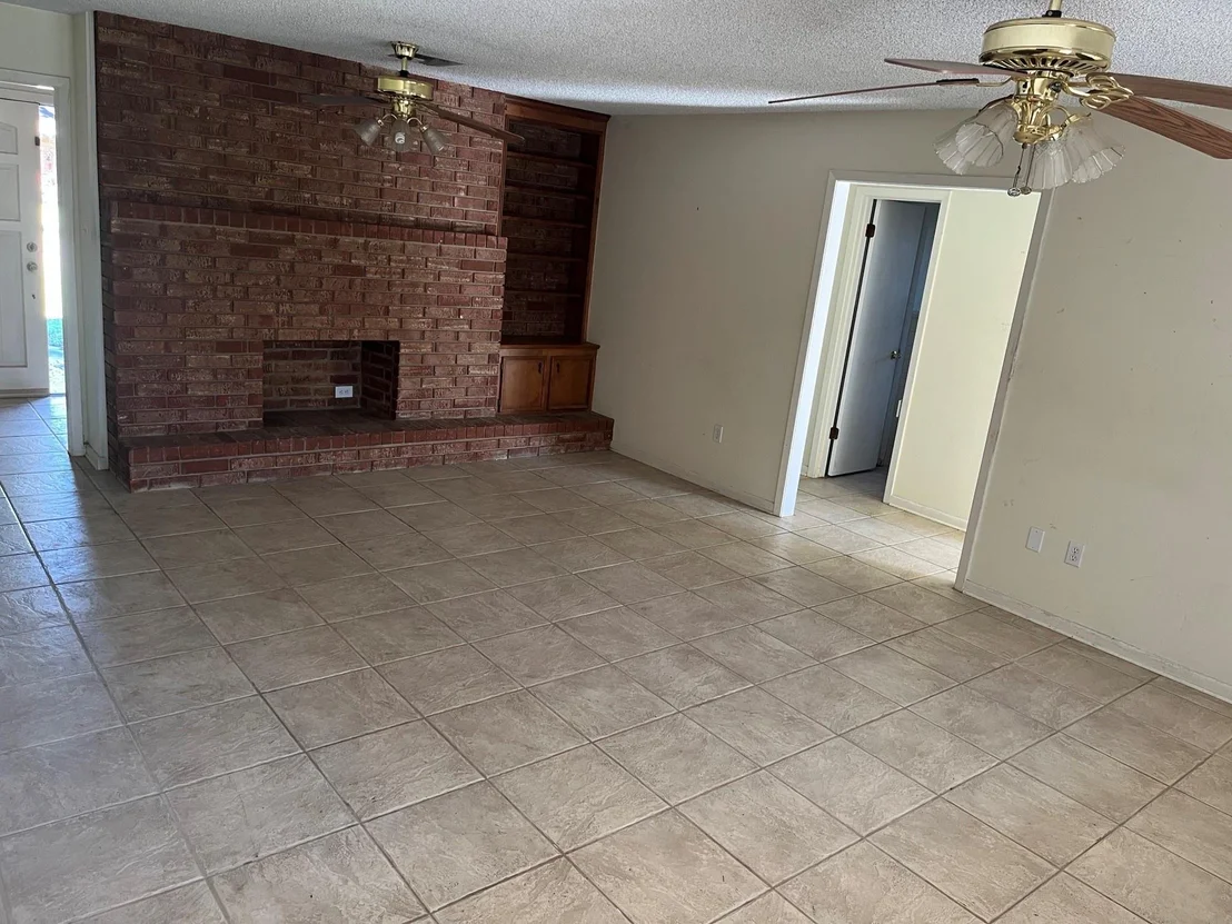 Photo of 305 Leonard Street