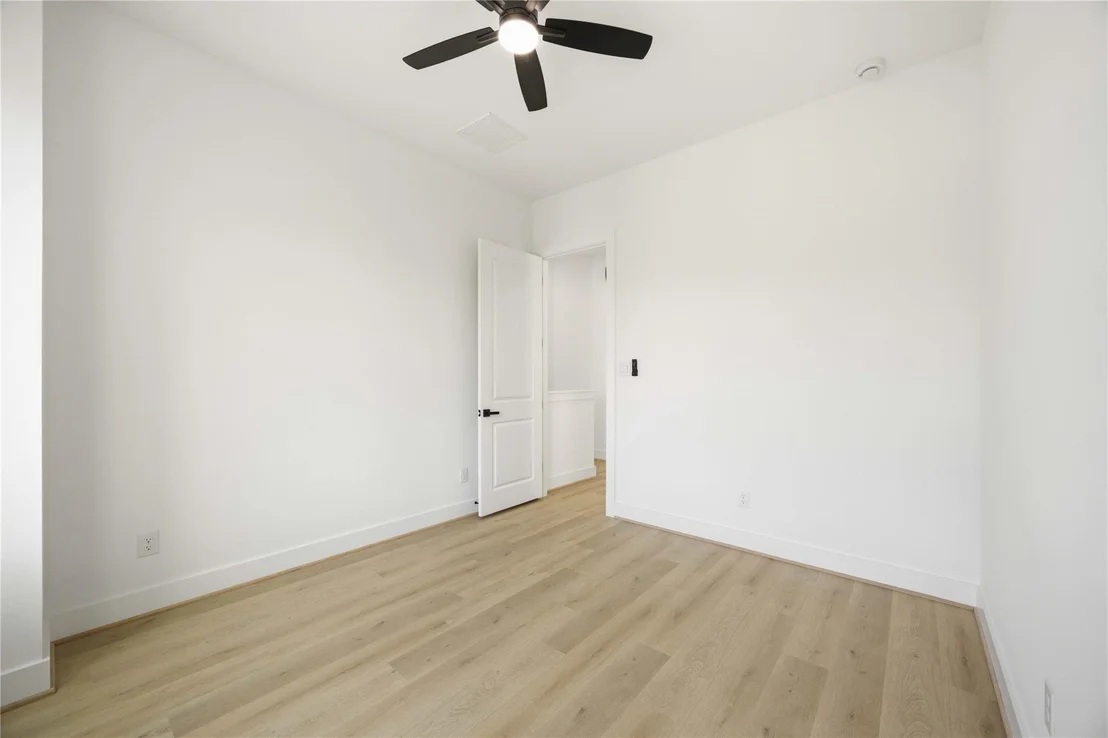 Photo of Unit AB at 7130 Saint Augustine Street