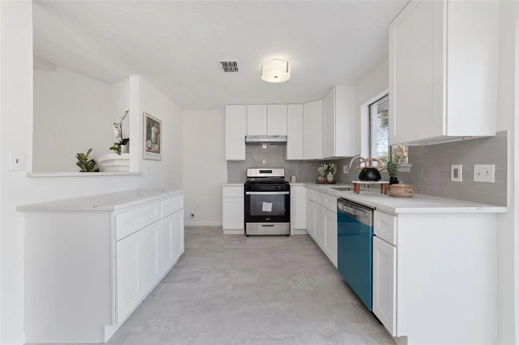 Photo of 12054 Sela Lane