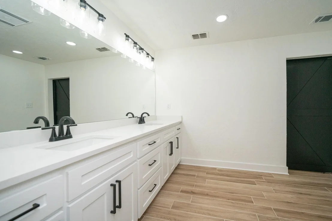 Photo of 1503 Waterlily Lane