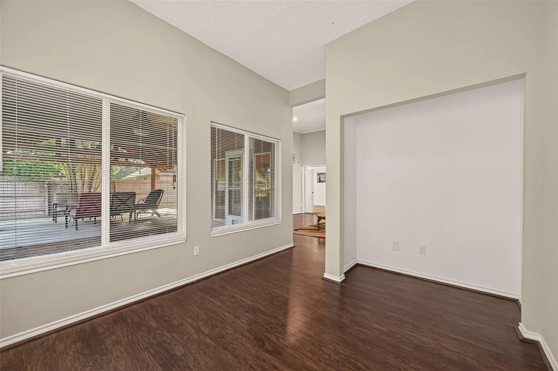 Photo of 818 Maple Branch Lane