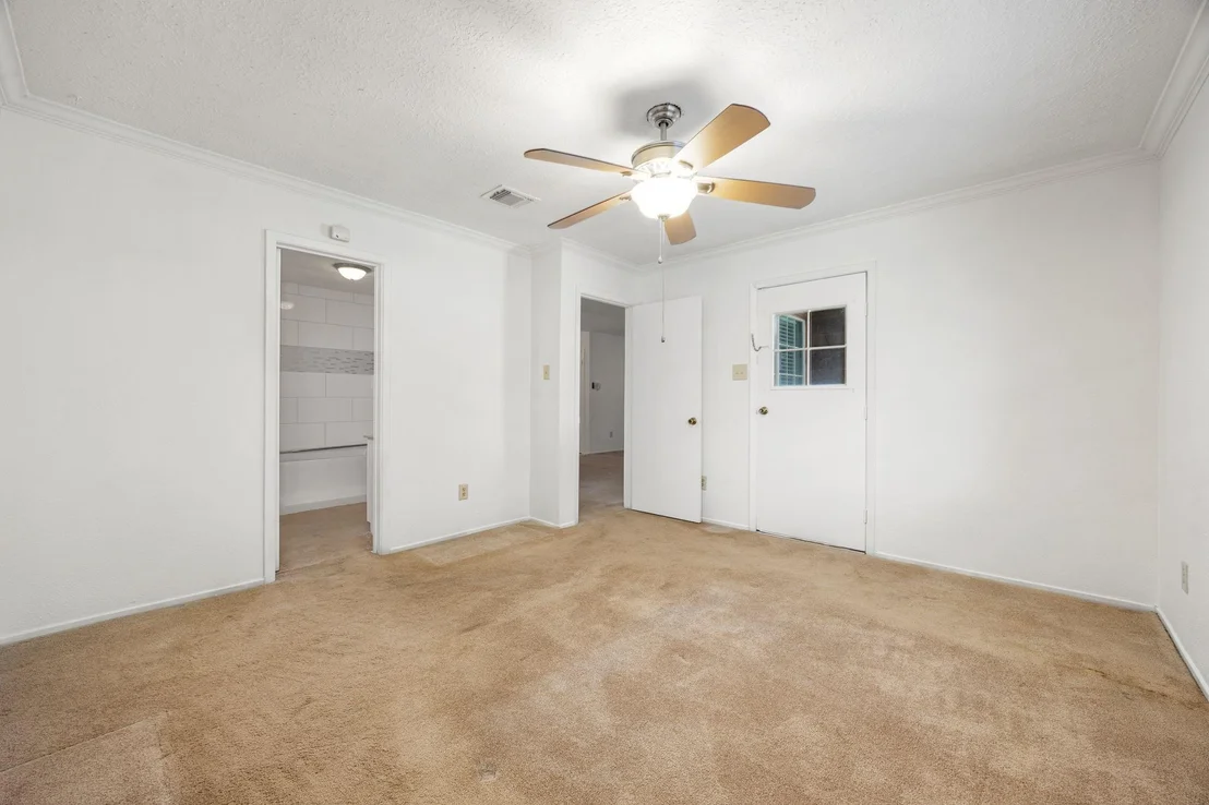 Photo of 1346 Castle Glen Drive