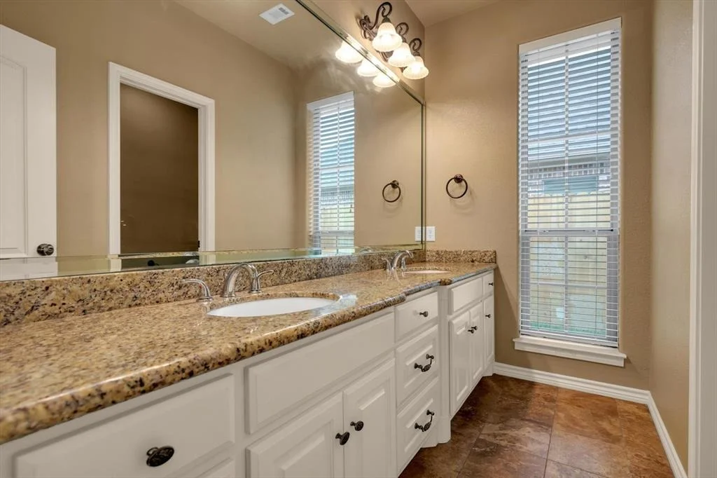 Photo of 3620 Canyon Lane