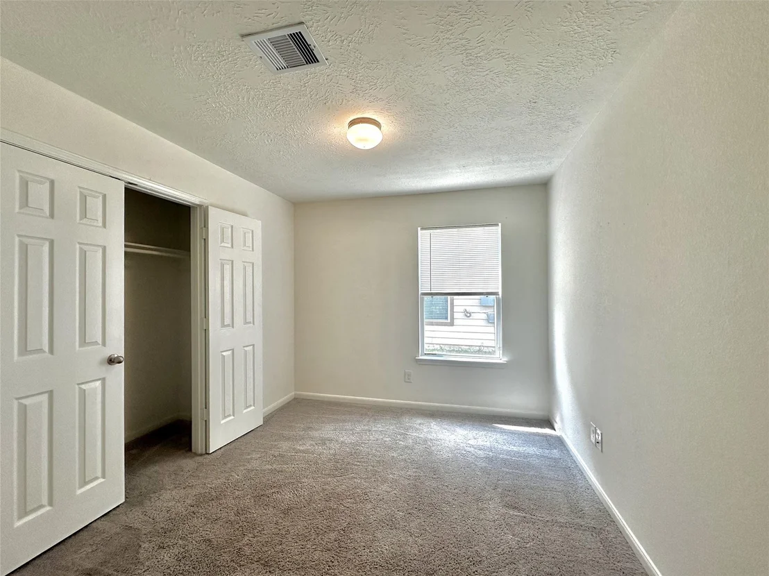 Photo of 5510 Eagle Sky Boulevard