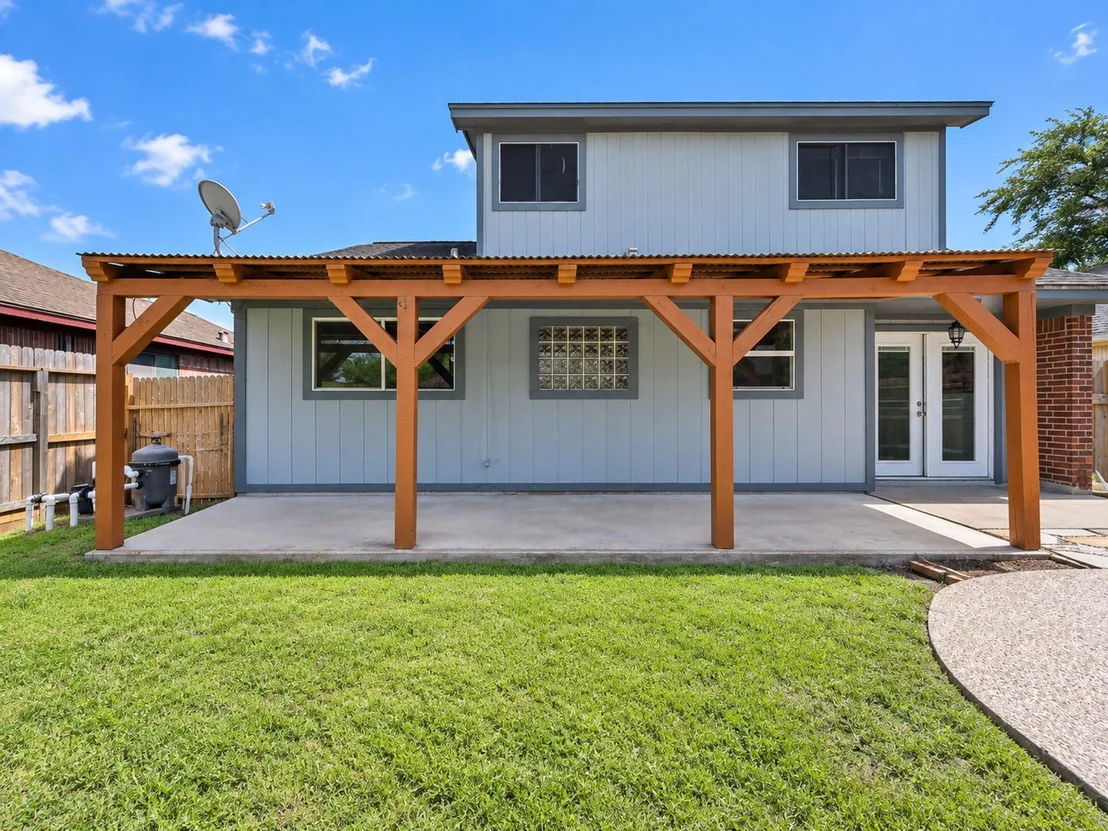 Photo of 3107 Edgewood Drive